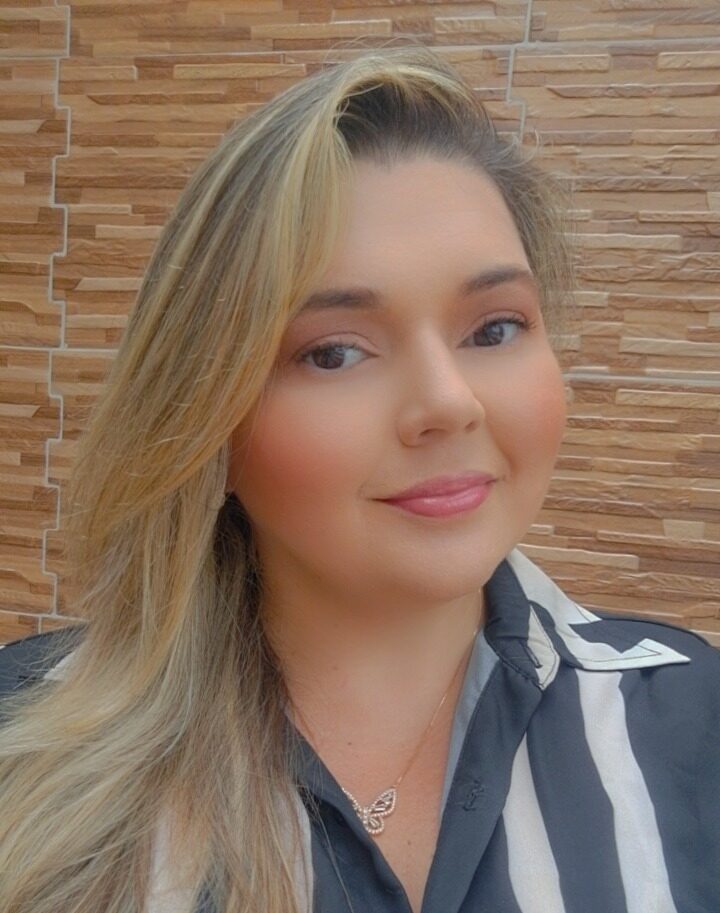 Elaine Fernandes 
