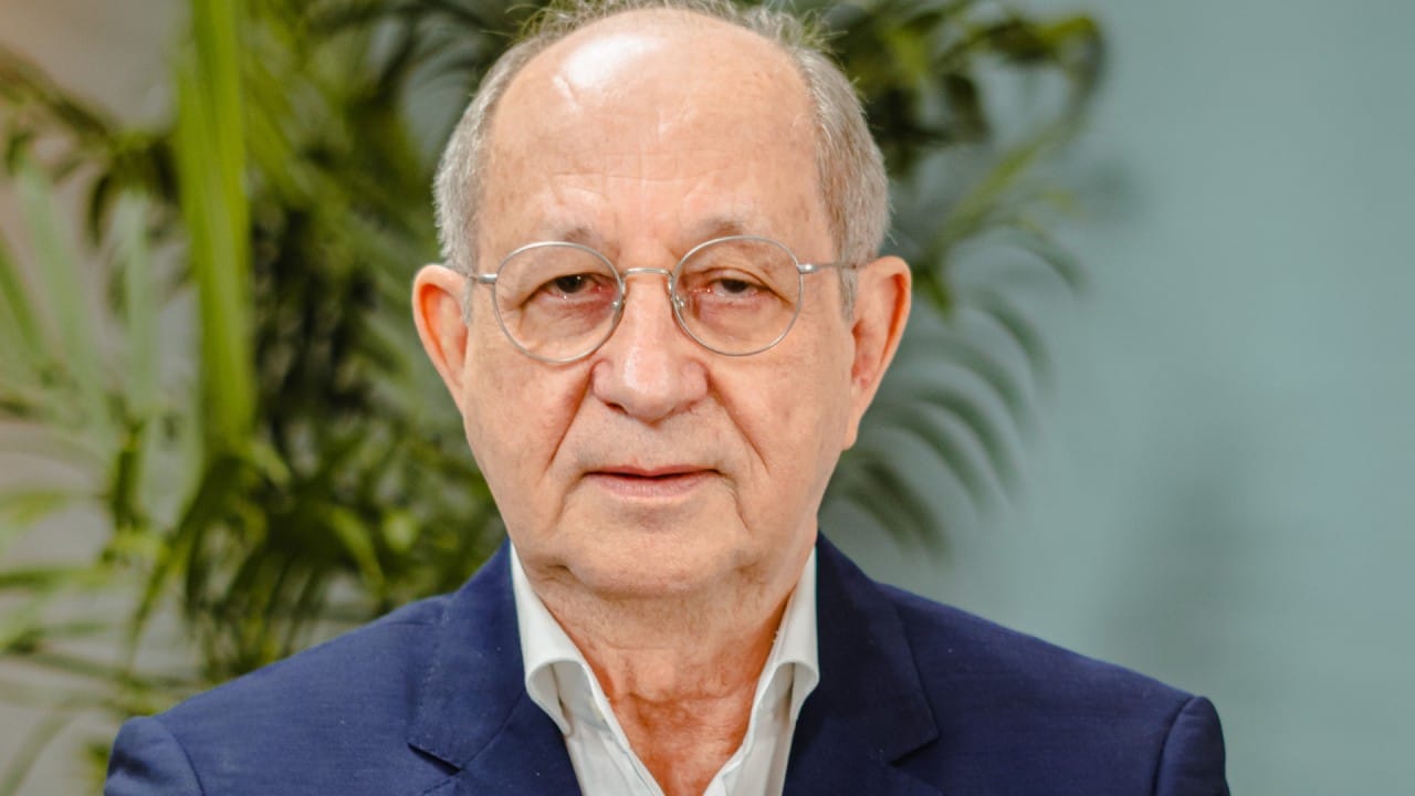 Reive Barros dos Santos